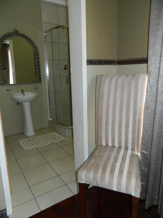 Guest House Gabby Клерксдорп Экстерьер фото